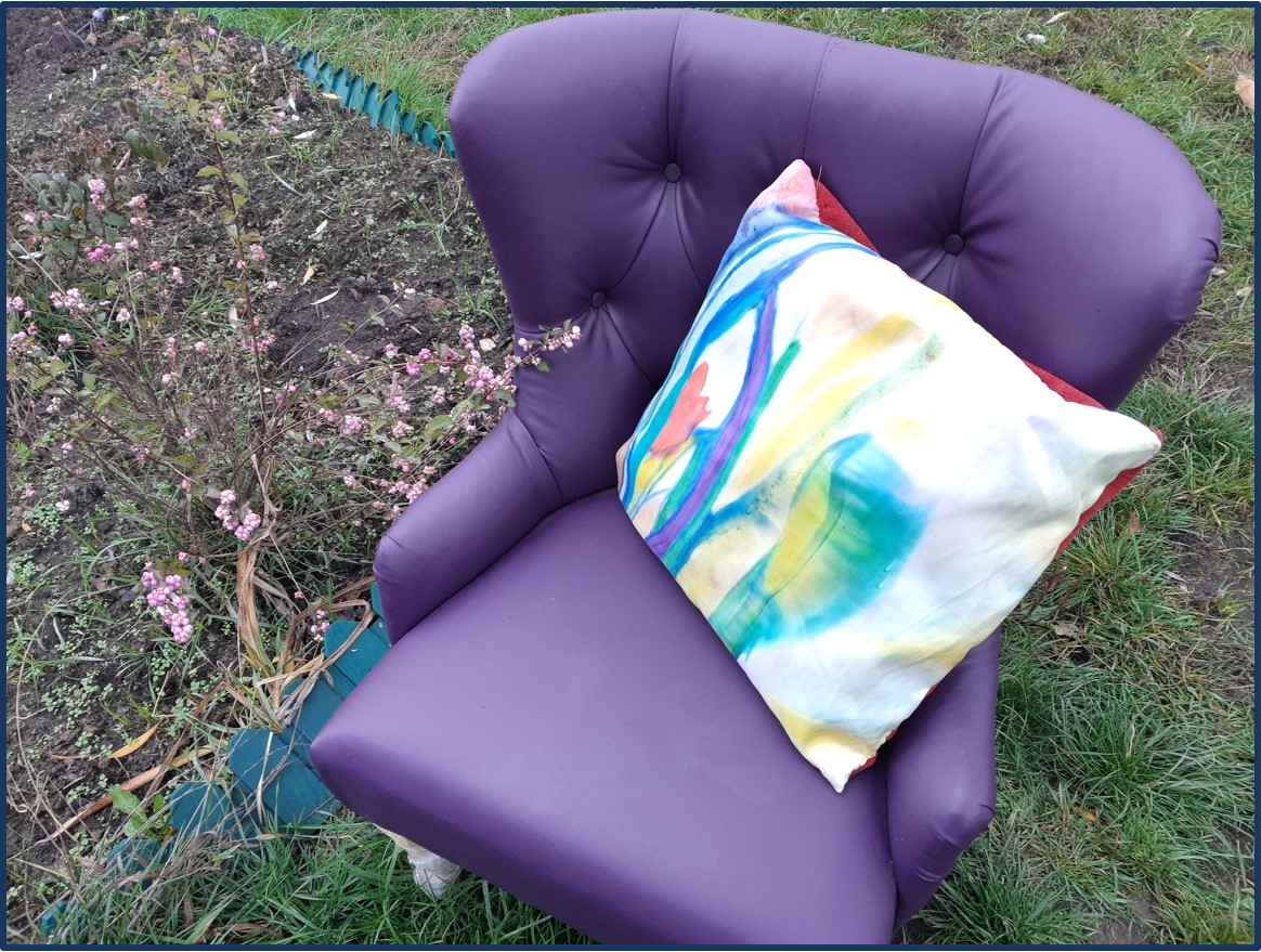 подушка атлас роспись холодный батик