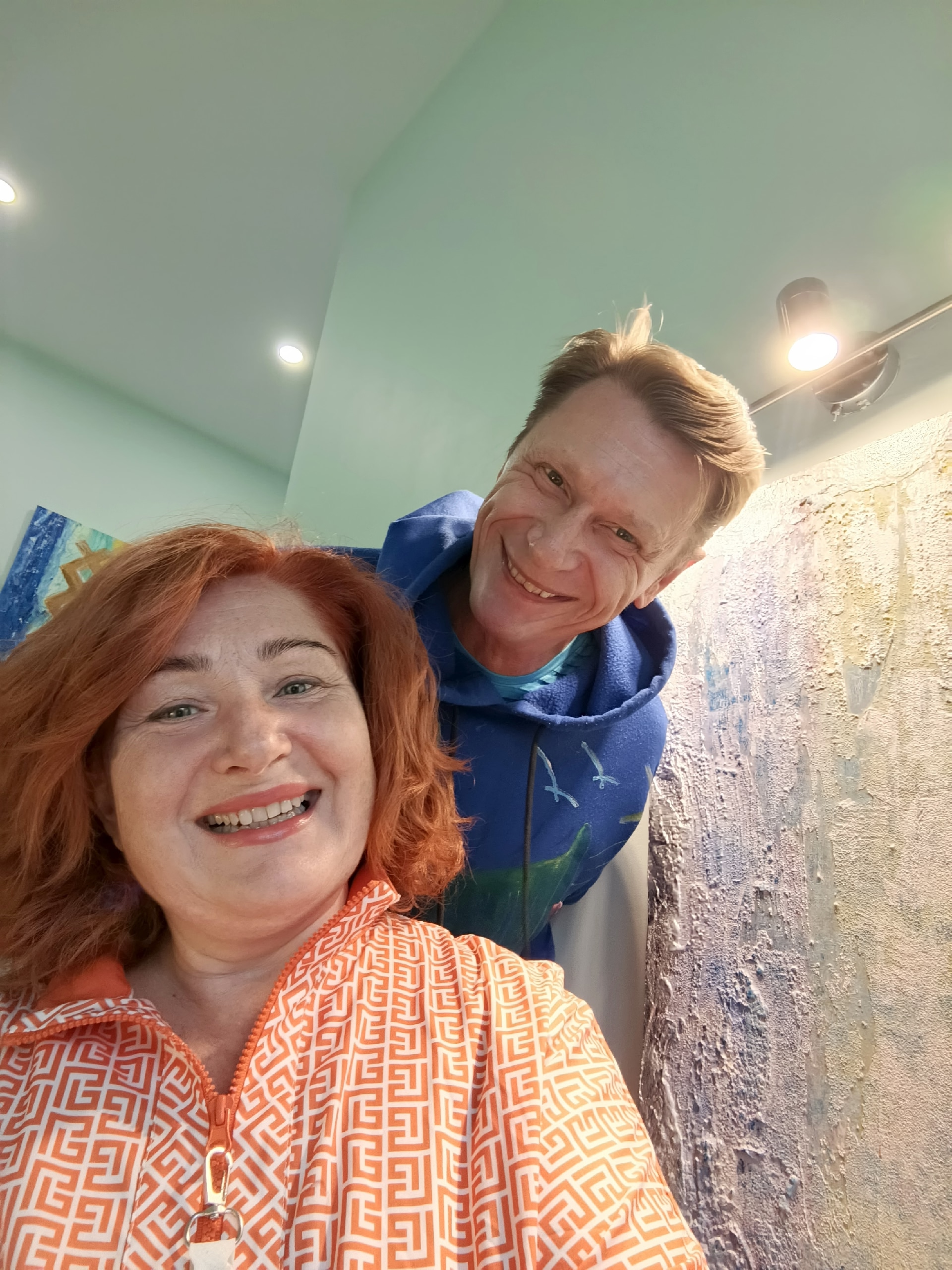 Трубецкая Анна -основатель  арт резиденции Сотворение, коуч, сценарист, писатель, художник, музыкант,